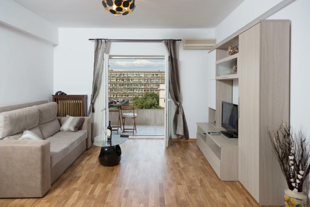 Central Luxury Flat With Terrace - Adela Accommodation - Ideal For Long Stays Bucharest Exterior photo